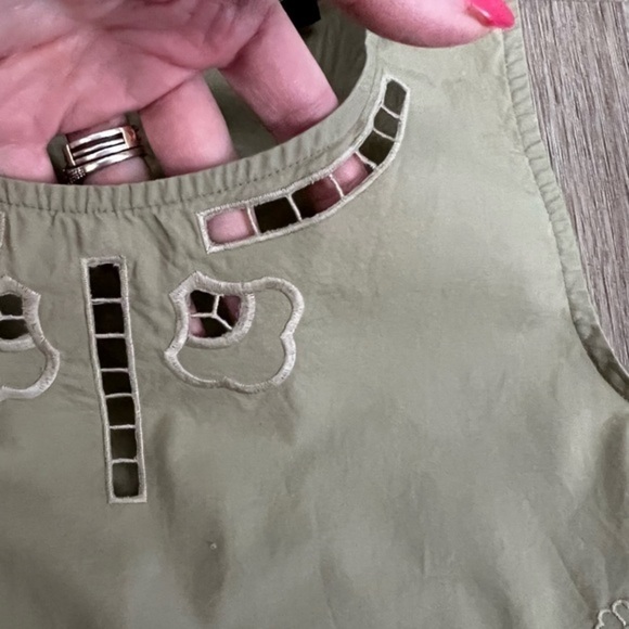 Madewell Khaki Embroidered Top with Ruffled Hem - Picture 8 of 10